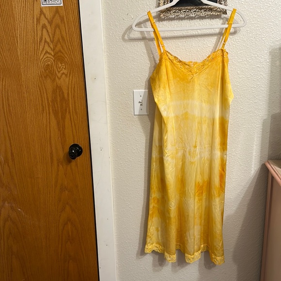Vintage yellow tie-dye slip sundress - Picture 1 of 7